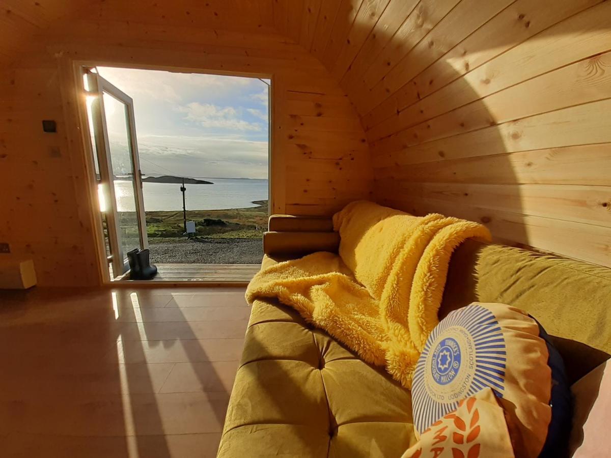 Отель The Sleepy Crofter Glamping - Achiltibuie Экстерьер фото