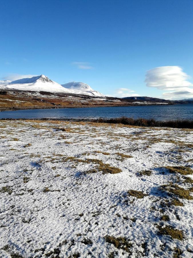 Отель The Sleepy Crofter Glamping - Achiltibuie Экстерьер фото