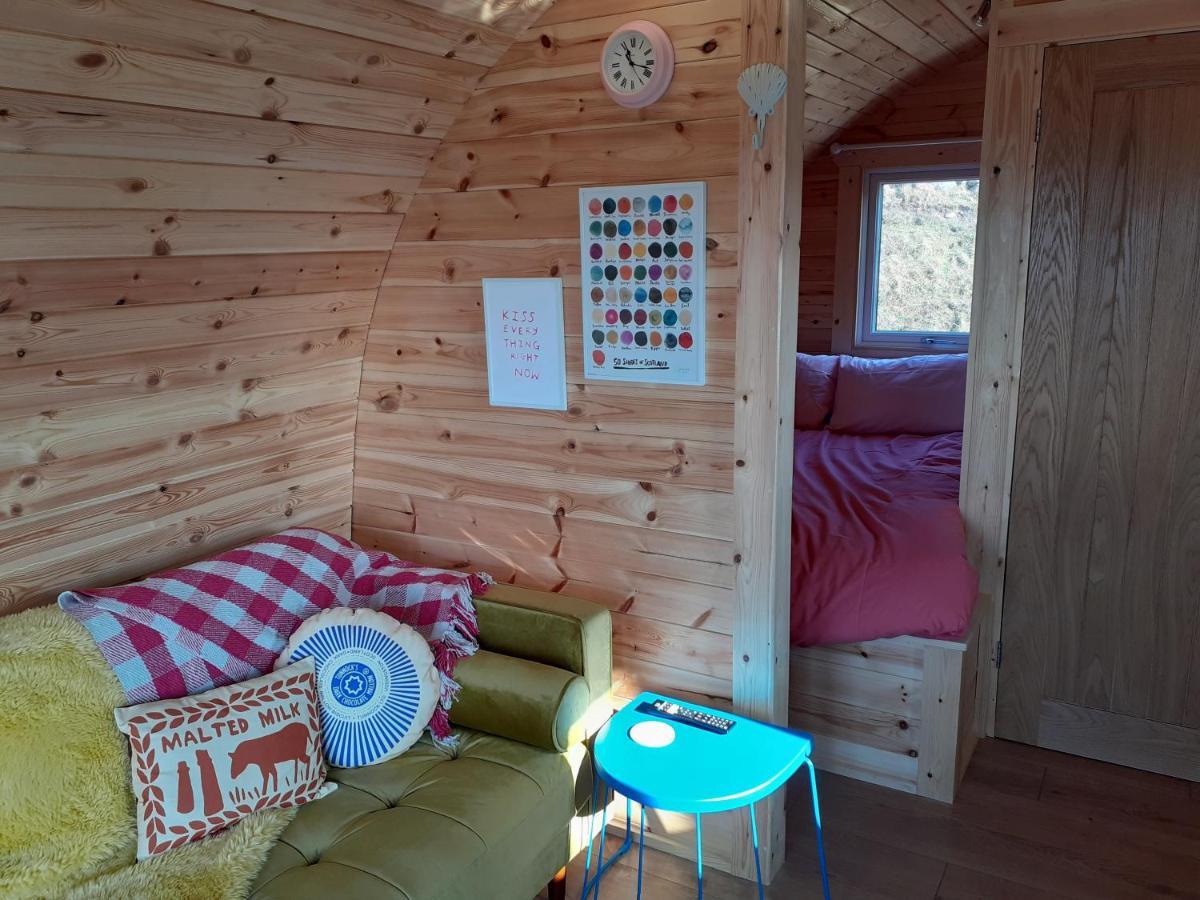 Отель The Sleepy Crofter Glamping - Achiltibuie Экстерьер фото