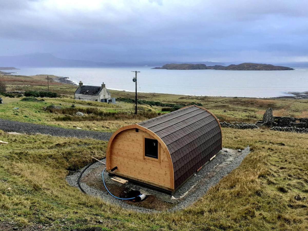 Отель The Sleepy Crofter Glamping - Achiltibuie Экстерьер фото